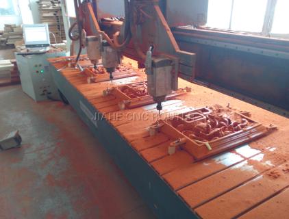 Multi-Head Wood Carving Machine