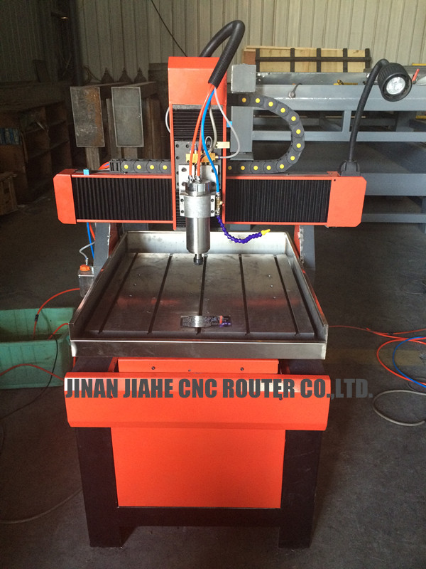 CNC Machine For Metal And Wood CNC Machine For Metal And Wood