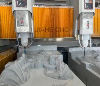 Macchina per incidere la pietra