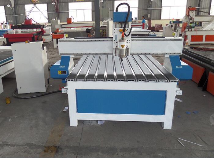 Macchina per intagliare porte in legno CNC CNC Wood Door Carving Machine