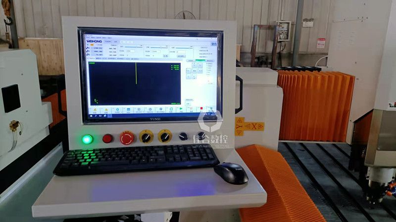 Multi-head CNC Router Multi-head CNC Router