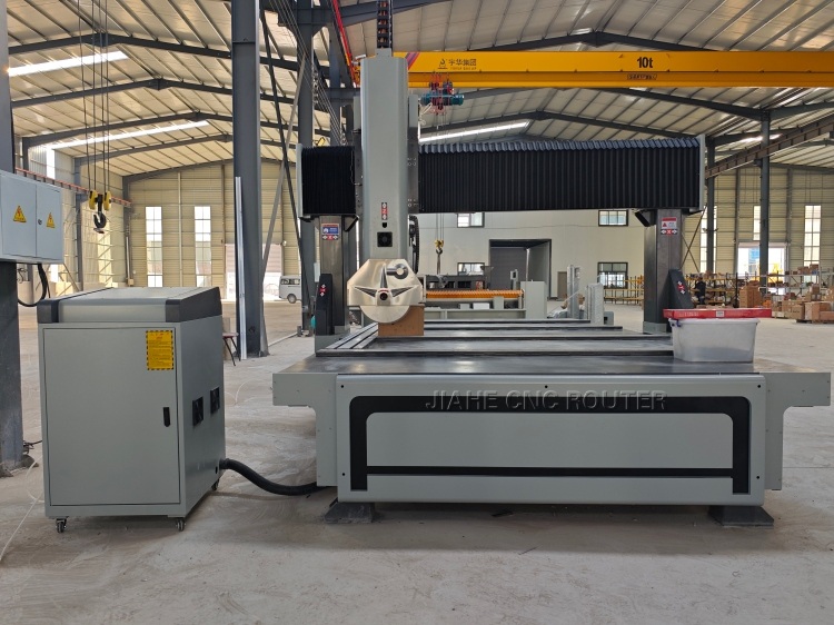 Machine de découpe de tôle d'aluminium